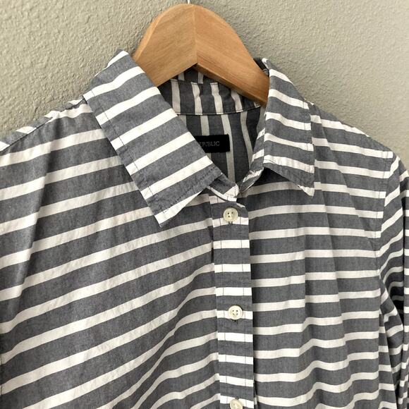 Banana Republic Striped Easy Shirt - Long Sleeve - Button Front - Gray White - M - Picture 3 of 7